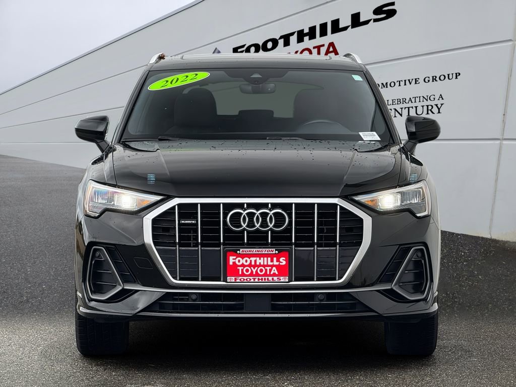 Used 2022 Audi Q3 2.0T Premium w/ Convenience Package image 2