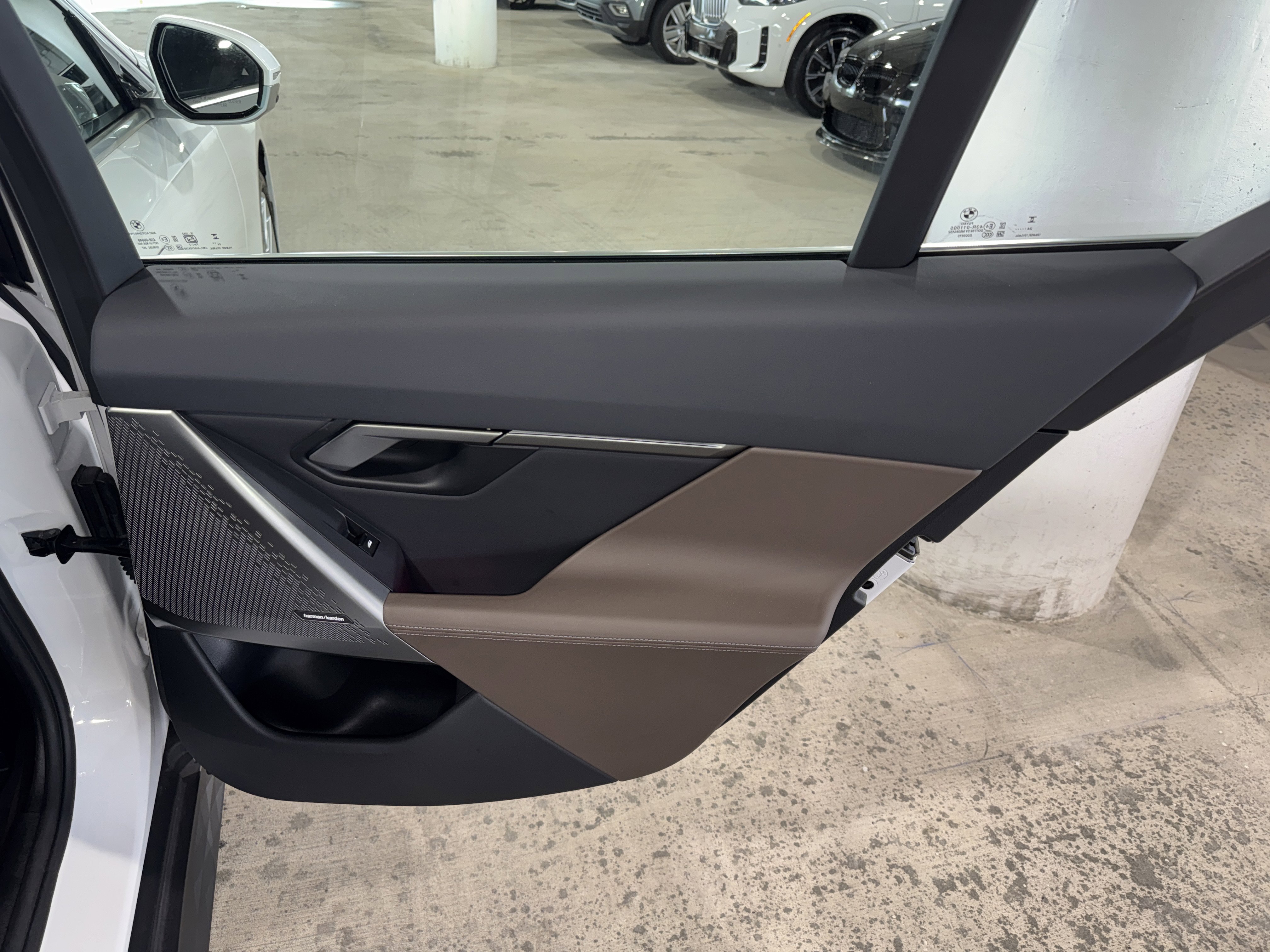 Certified 2025 BMW 530i xDrive w/ Premium Package image 11