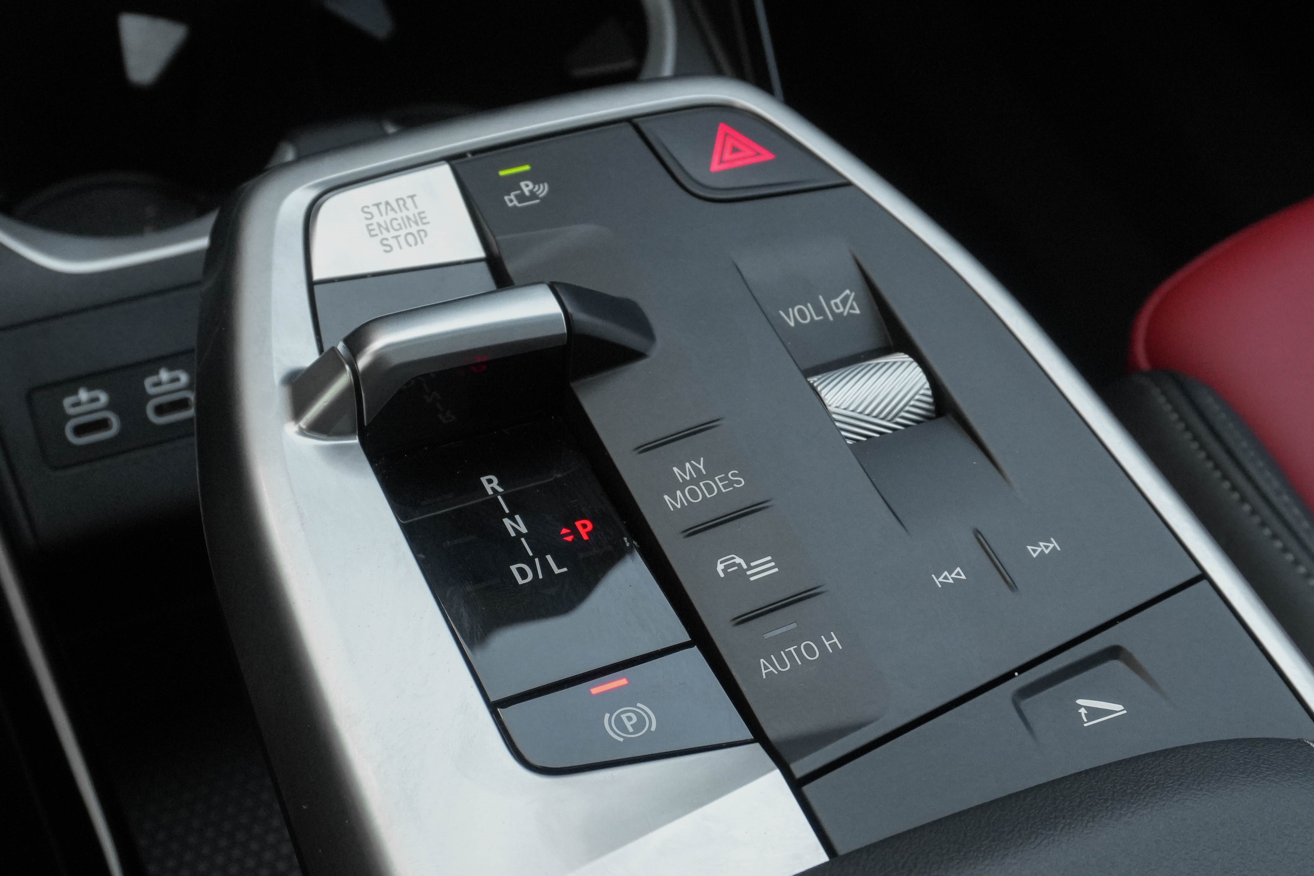 Certified 2025 BMW X1 xDrive28i AWD/4WD image 28