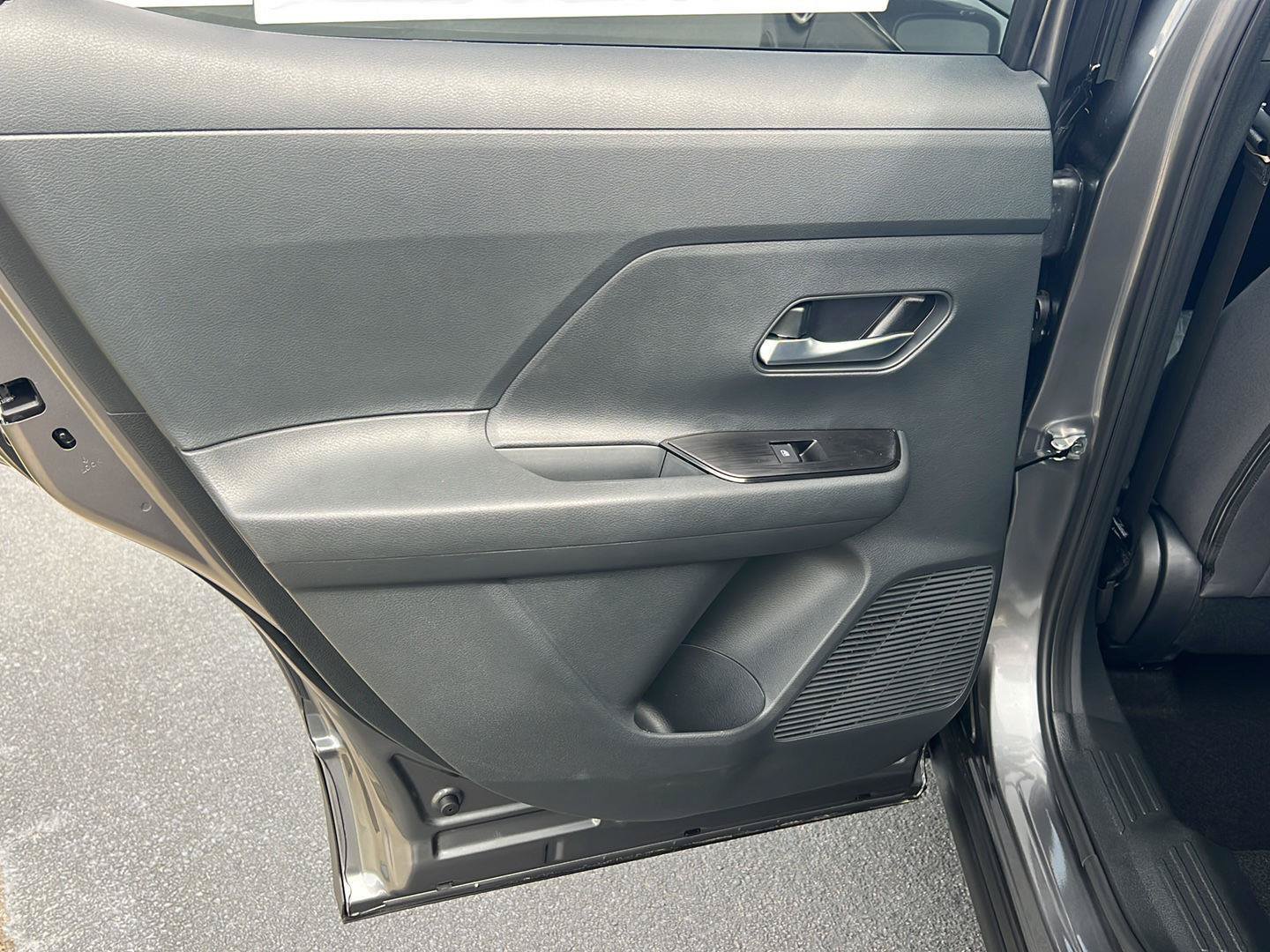 New 2026 Nissan Kicks SV FWD image 17