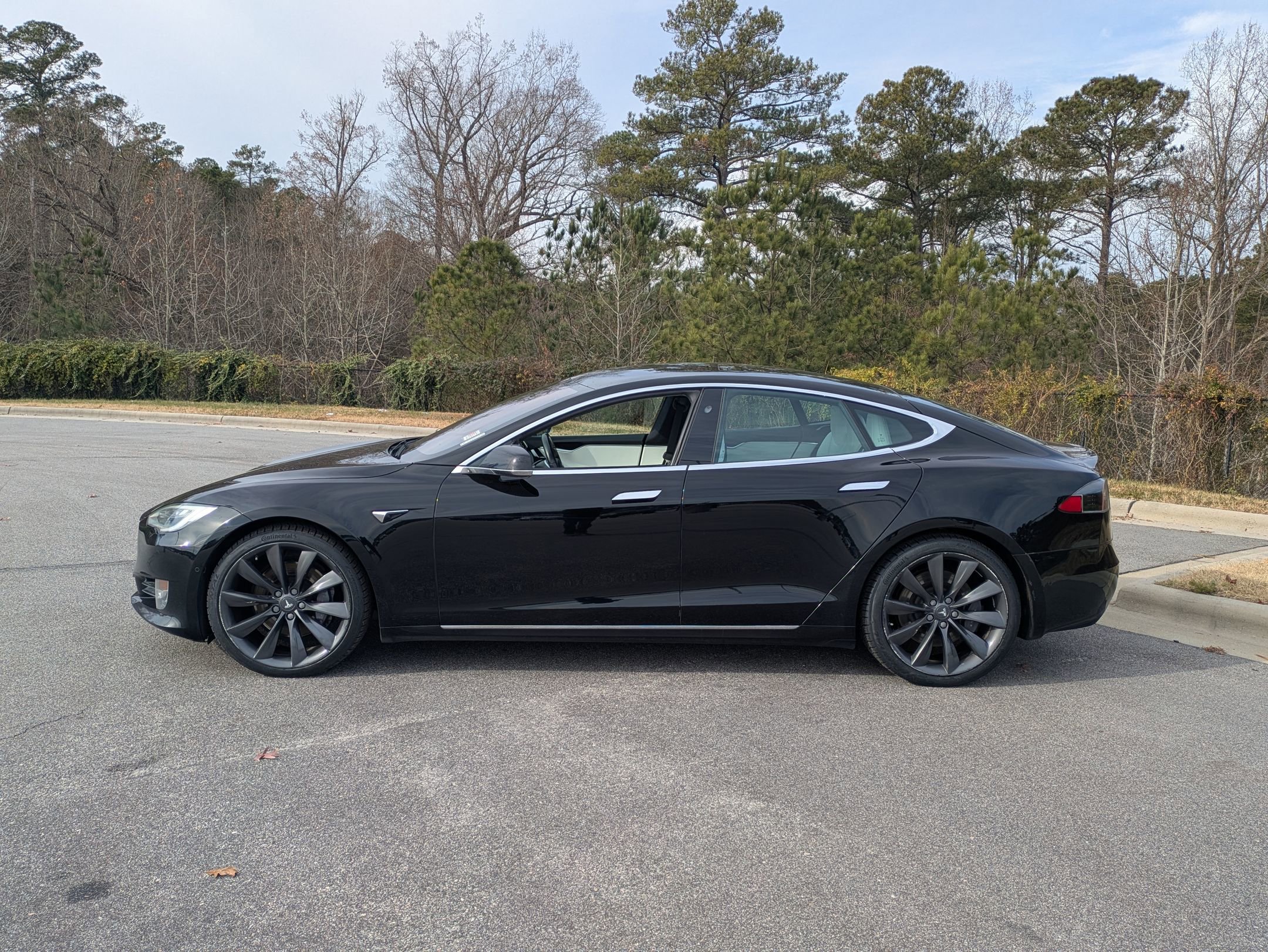 Used 2017 Tesla Model S 100D image 8