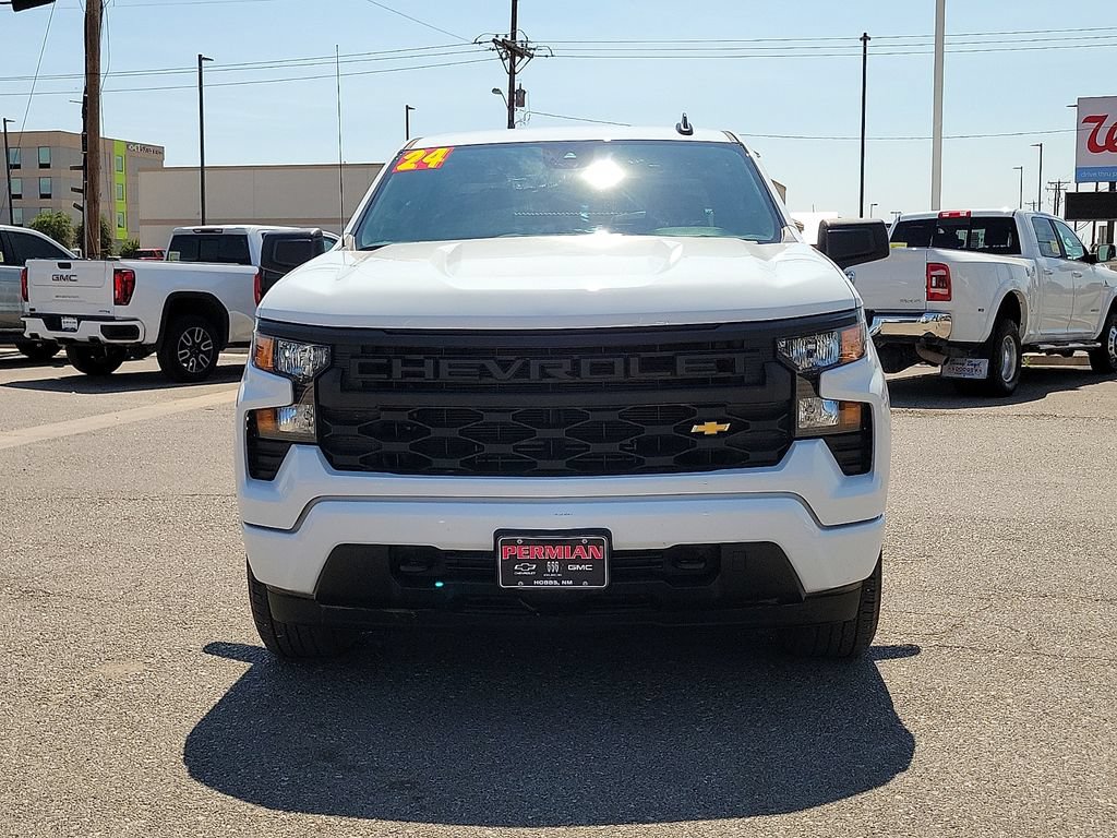 Used 2024 Chevrolet Silverado 1500 Custom AWD/4WD image 3