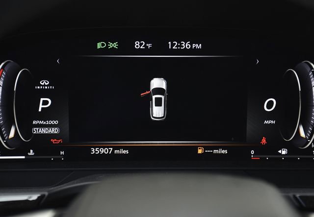 Used 2023 INFINITI QX60 Luxe image 10