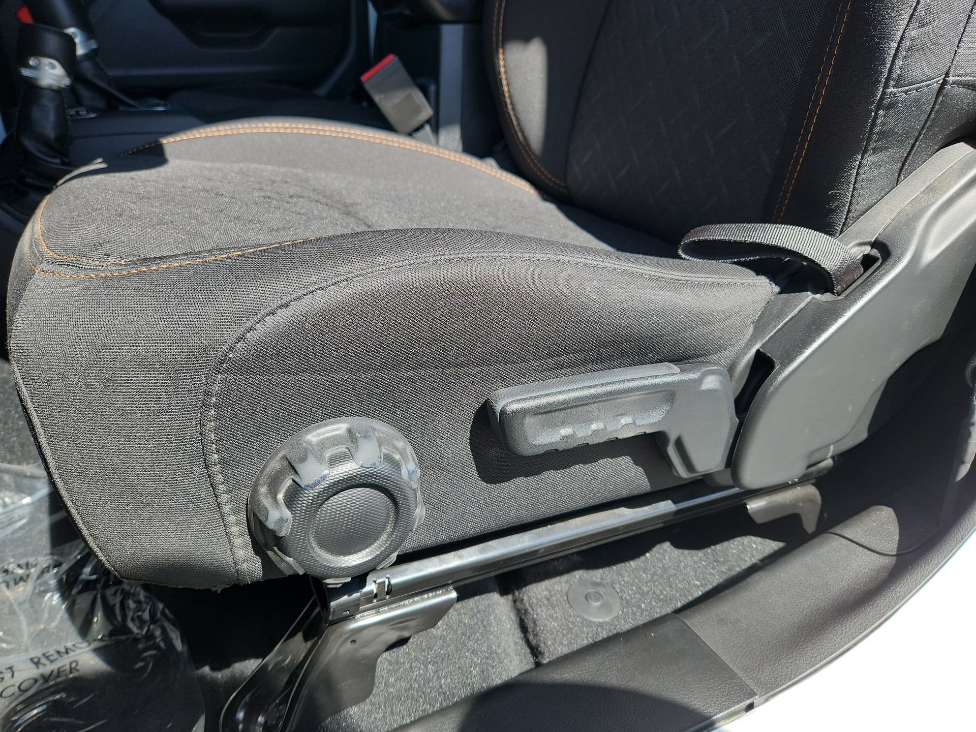 Used 2024 Jeep Gladiator Mojave AWD/4WD image 14