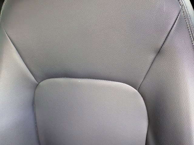 Used 2020 Jaguar F-PACE Premium image 14