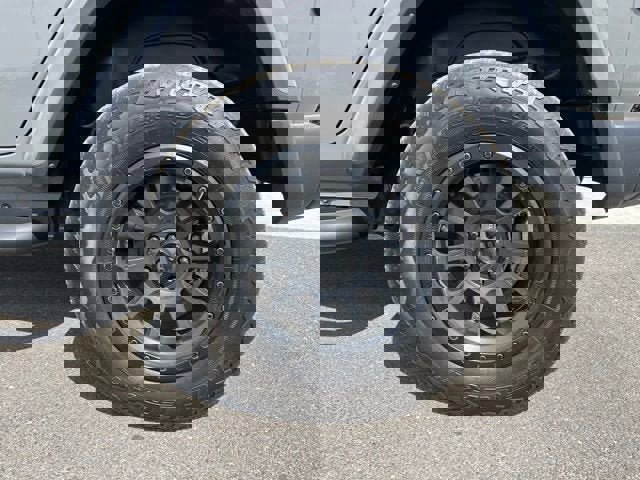 Used 2020 Jeep Wrangler Unlimited Sahara image 20