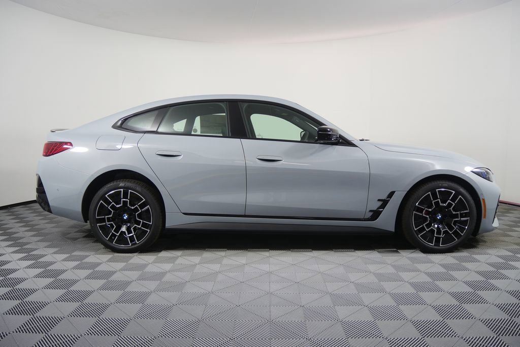 New 2026 BMW i4 eDrive40 w/ M Sport Package image 2