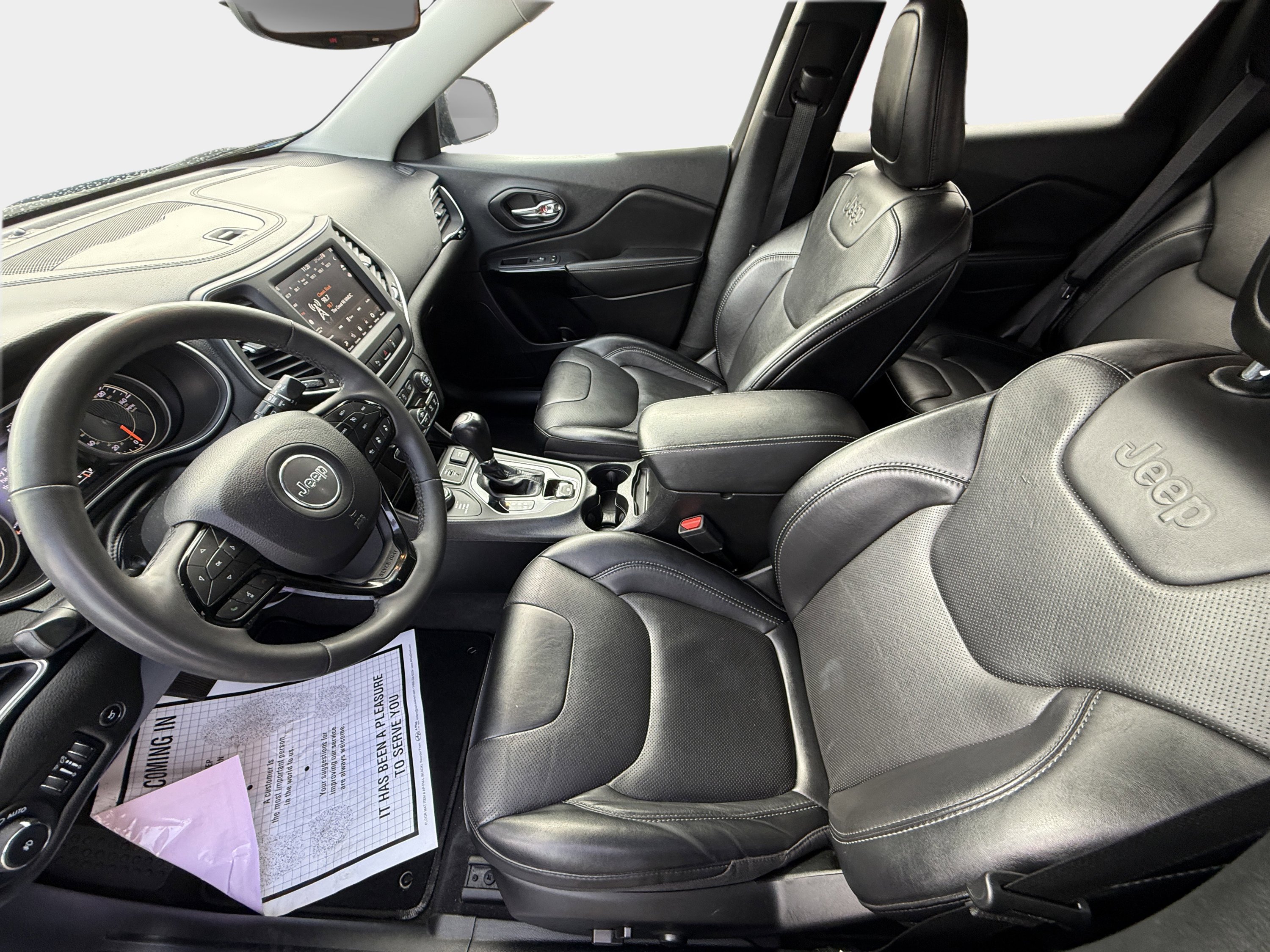 Used 2023 Jeep Cherokee Altitude Lux AWD/4WD image 9