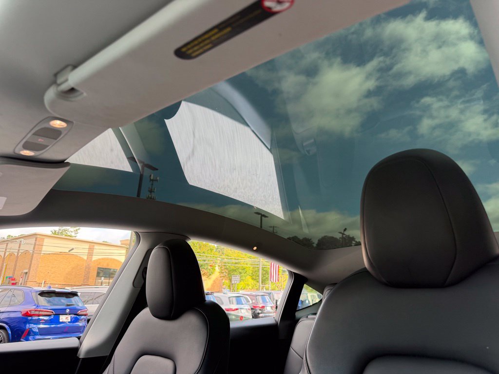 Used 2023 Tesla Model Y 2WD image 50