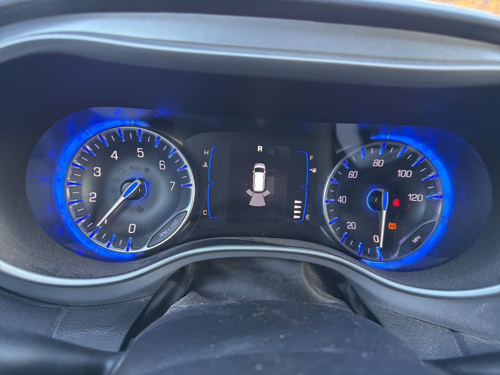 Used 2020 Chrysler Pacifica Touring w/ S Appearance Package image 13