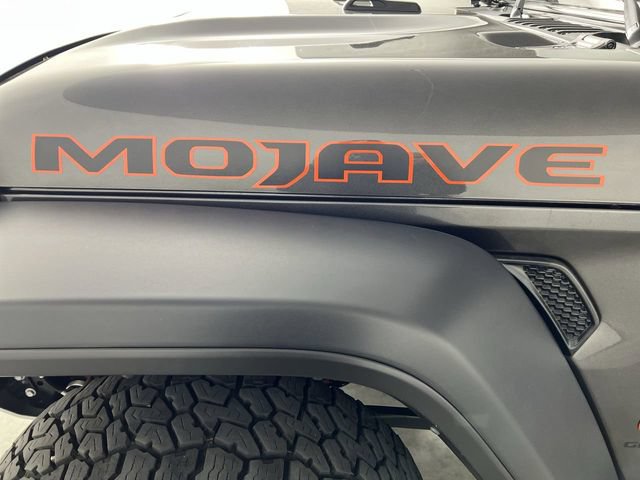 Used 2023 Jeep Gladiator Mojave w/ LED Lighting Group AWD/4WD image 32