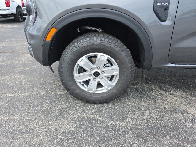 New 2025 Ford Ranger XL image 9