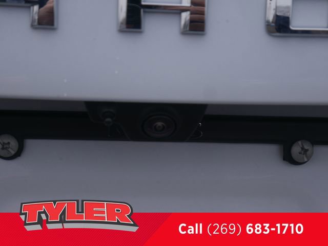 New 2026 Chevrolet Tahoe Premier w/ Sun And Tow Package AWD/4WD image 16