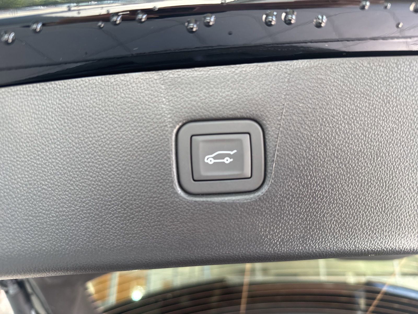 New 2025 Chevrolet Blazer LT w/ Sound & Technology Package image 12