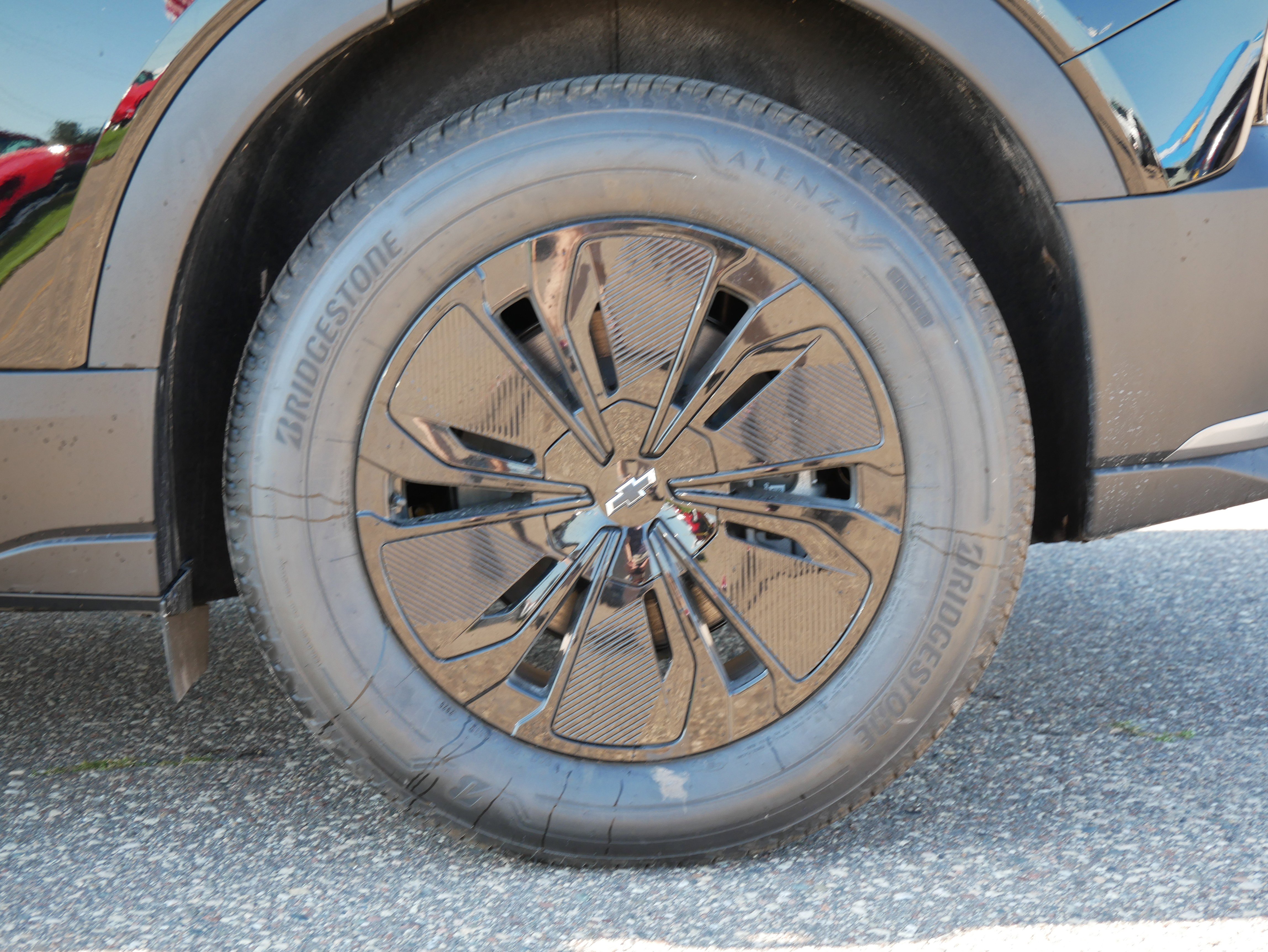 New 2026 Chevrolet Blazer EV LT image 3