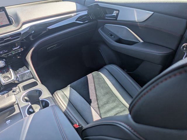 Used 2023 Acura MDX A-Spec image 21