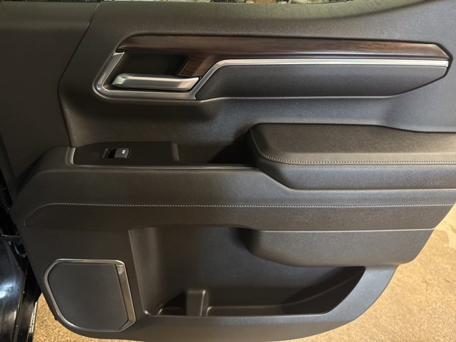 Used 2023 GMC Sierra 1500 SLT image 23