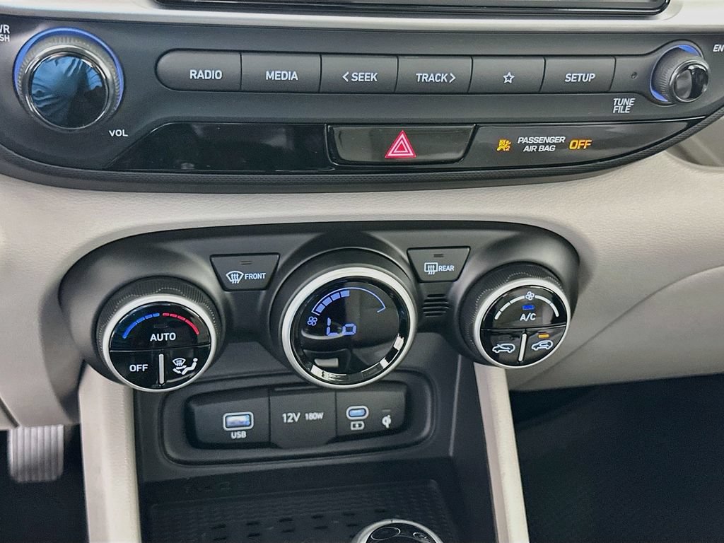 New 2026 Hyundai Venue SEL FWD image 13