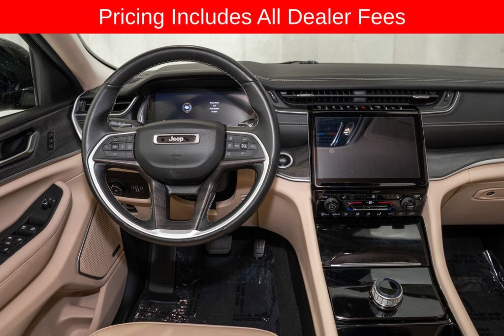 Used 2022 Jeep Grand Cherokee L Limited w/ Black Appearance Package RWD image 7