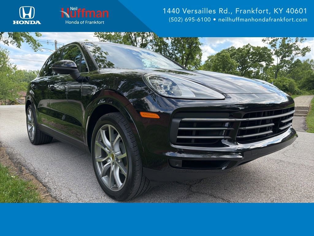 Used 2020 Porsche Cayenne AWD/4WD image 1