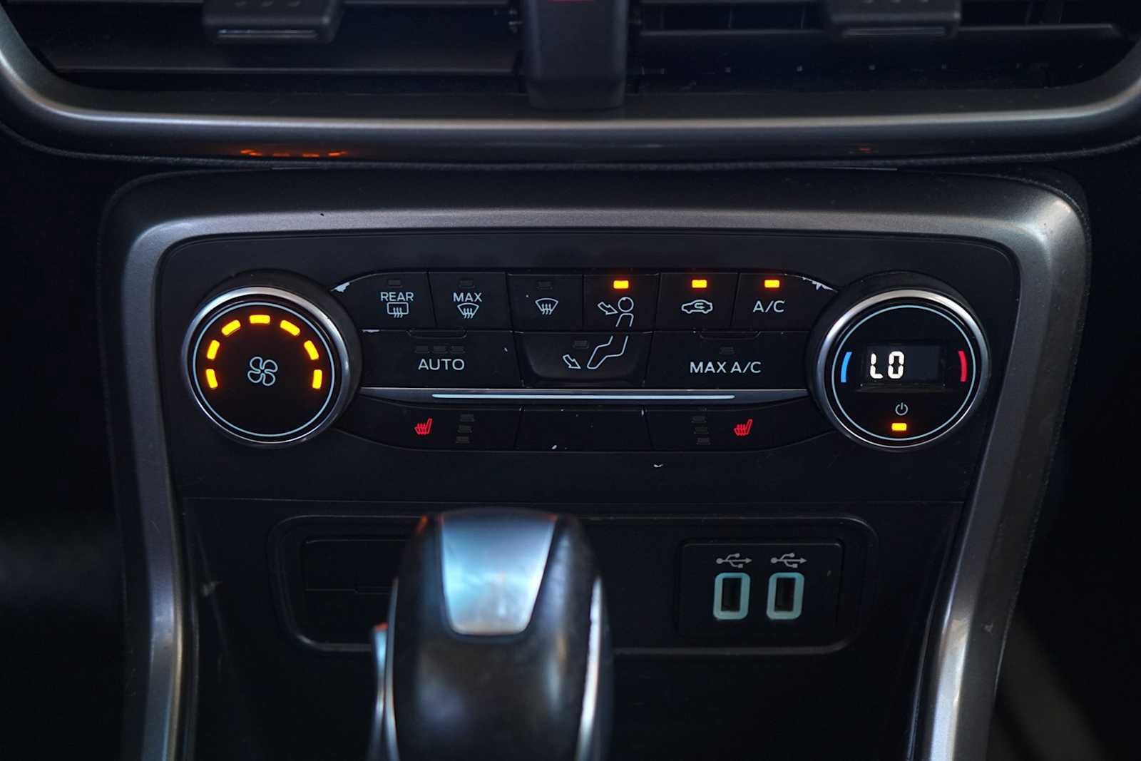 Used 2018 Ford EcoSport SE image 23