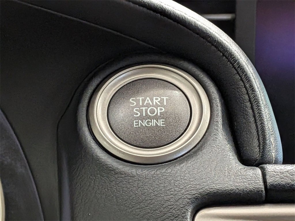 Used 2016 Lexus IS 300 AWD image 18