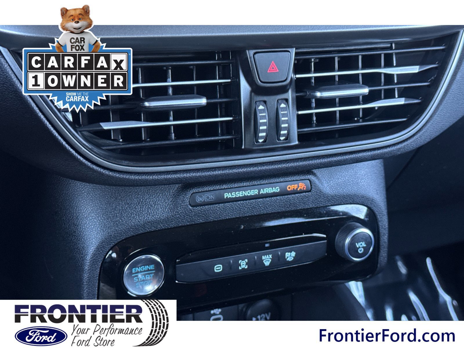 Certified 2025 Ford Escape SE FWD image 22