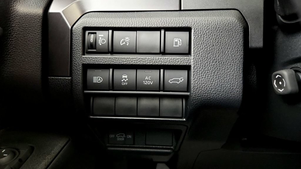 Certified 2025 Toyota 4Runner TRD Off-Road Premium w/ Tow Technology Package AWD/4WD image 32