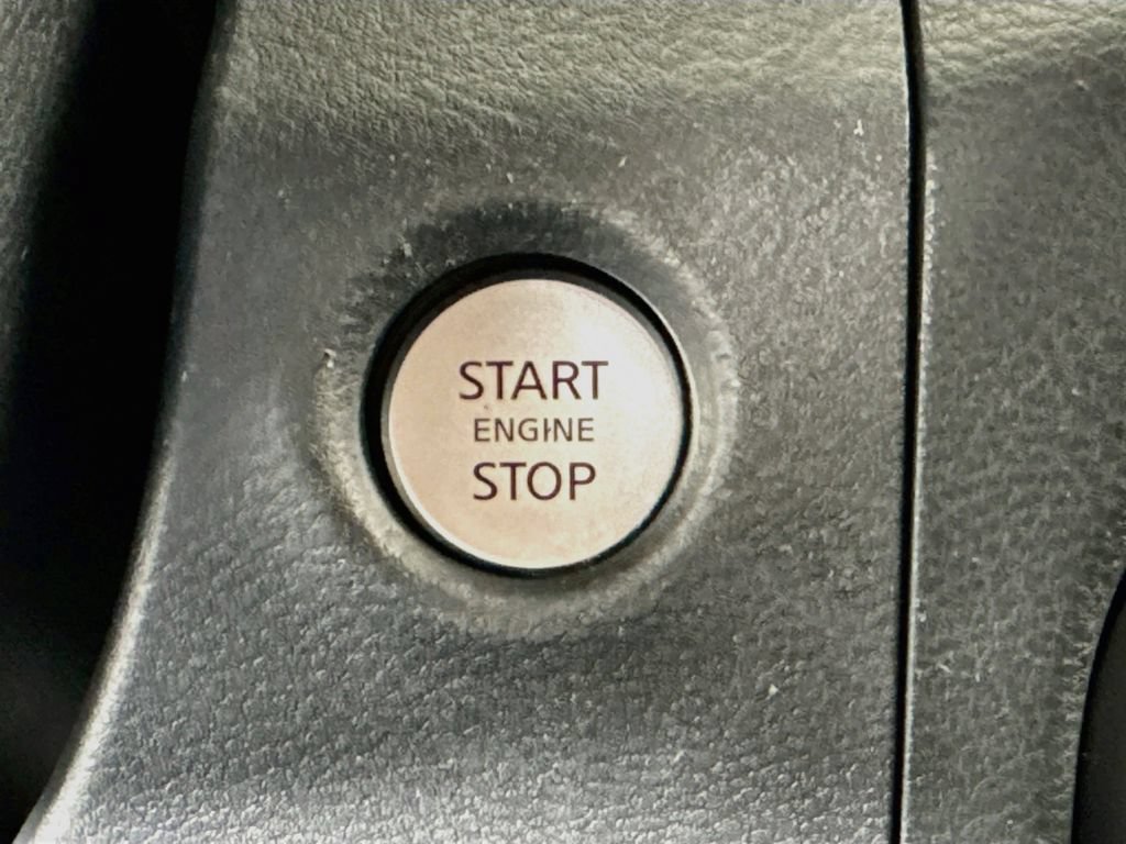 Used 2022 Nissan Frontier S w/ Technology Package AWD/4WD image 28