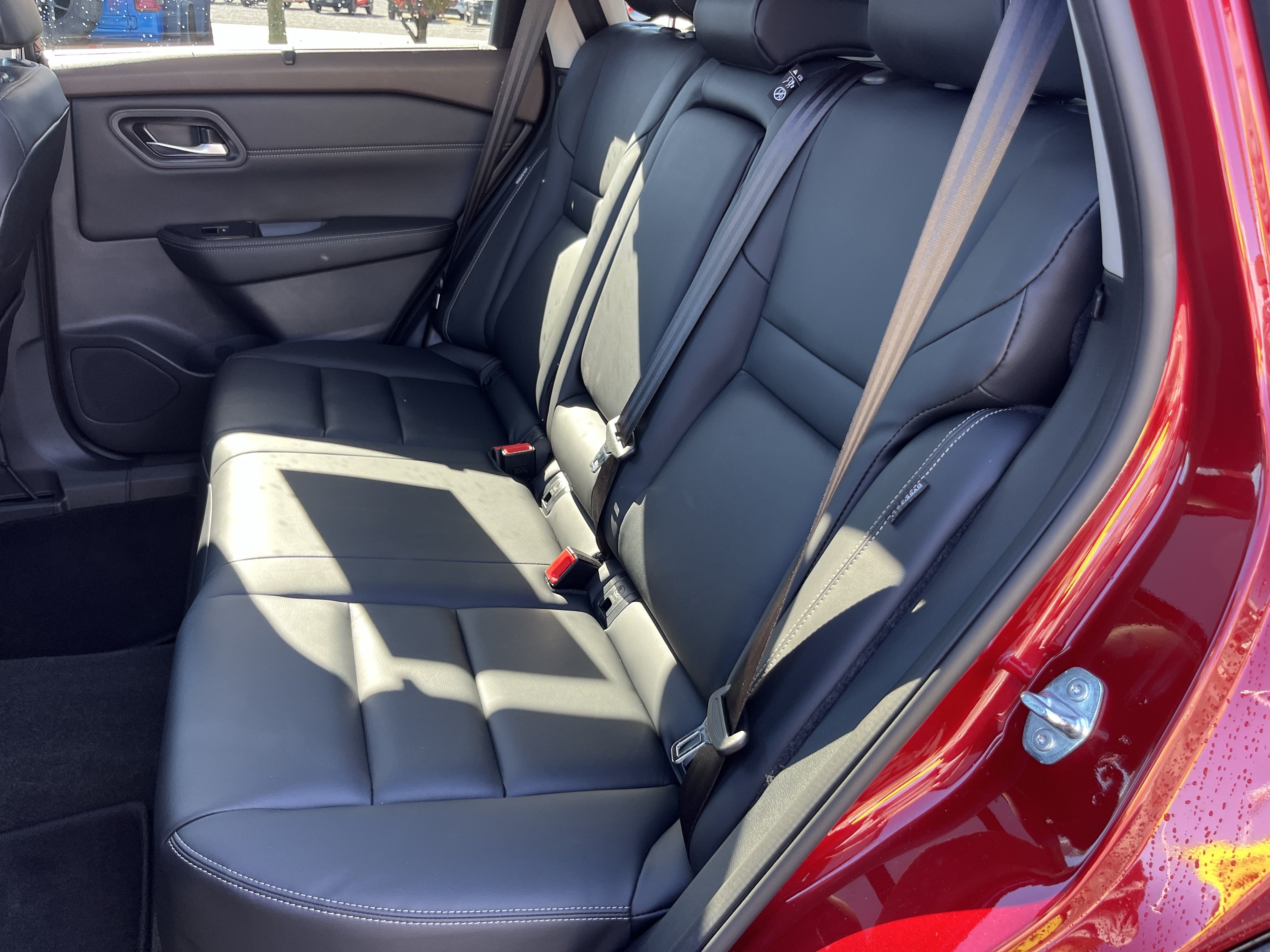 Used 2023 Nissan Rogue SL w/ SL Premium Package AWD/4WD image 18