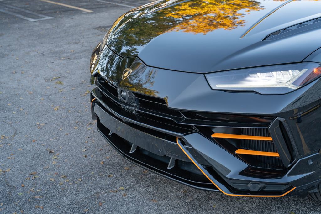 Used 2024 Lamborghini Urus S image 29