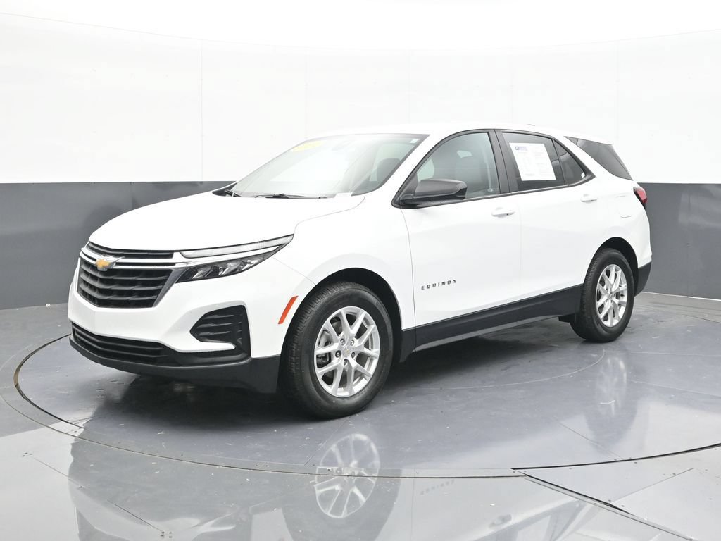 Used 2024 Chevrolet Equinox LS w/ LS Convenience Package FWD video 3