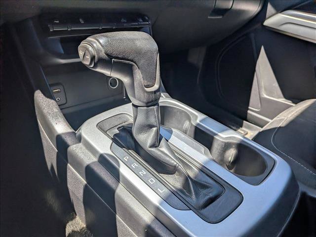 Used 2018 Chevrolet Colorado LT w/ LT Convenience Package AWD/4WD image 11