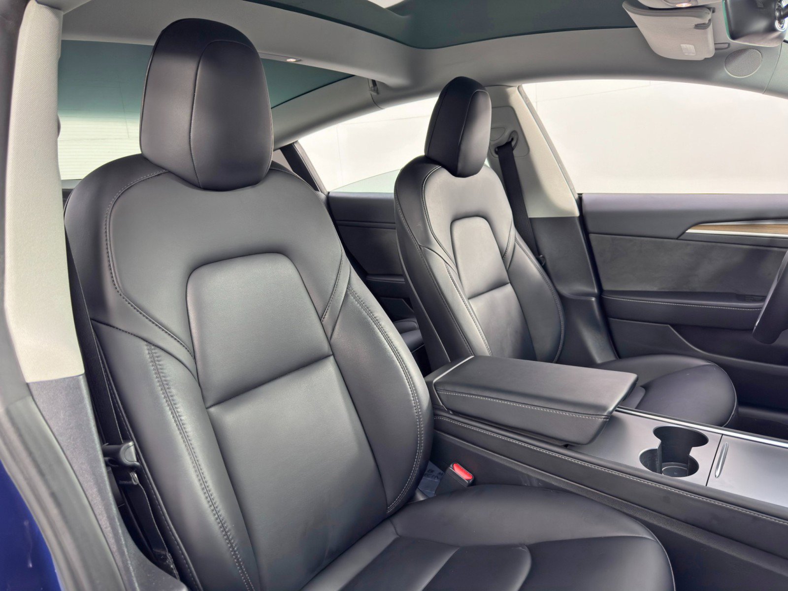 Used 2023 Tesla Model 3 Performance image 36