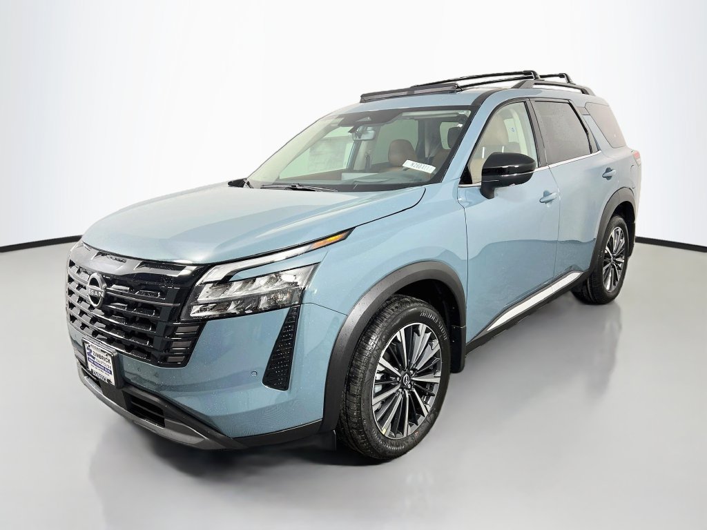 New 2026 Nissan Pathfinder Platinum AWD/4WD image 3