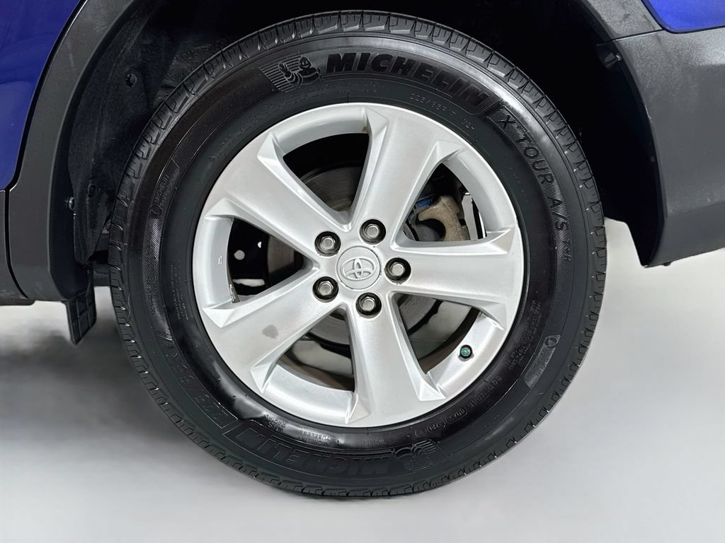 Used 2014 Toyota RAV4 XLE FWD image 9