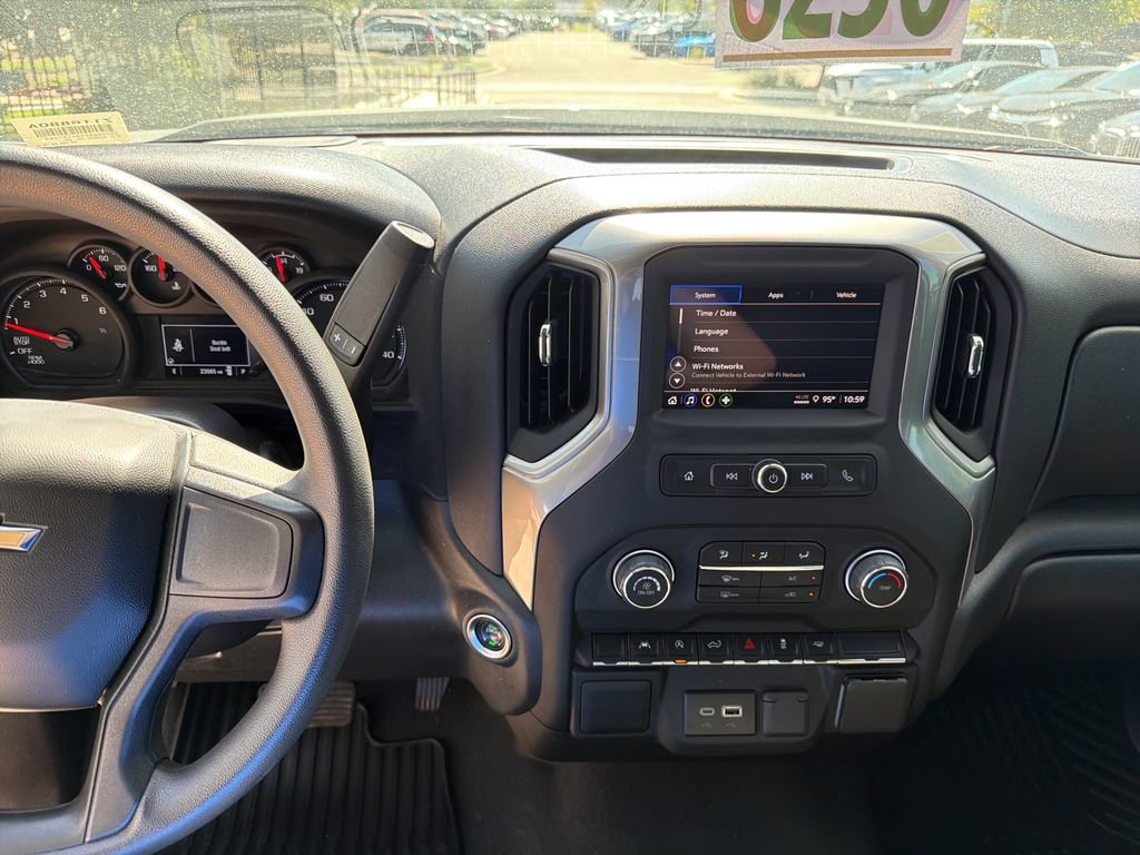 Used 2025 Chevrolet Silverado 1500 Custom w/ Turbomax Blackout Package RWD image 27