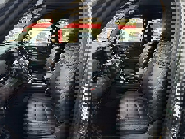 Used 2025 Ford Explorer Platinum w/ LUX Leather Package image 28