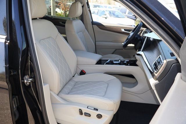 New 2026 Volkswagen Atlas SEL Premium R-Line image 18