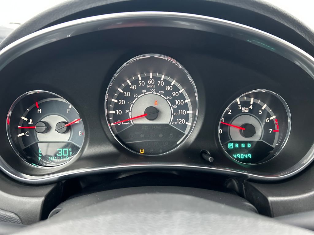 Used 2014 Chrysler 200 Touring image 17