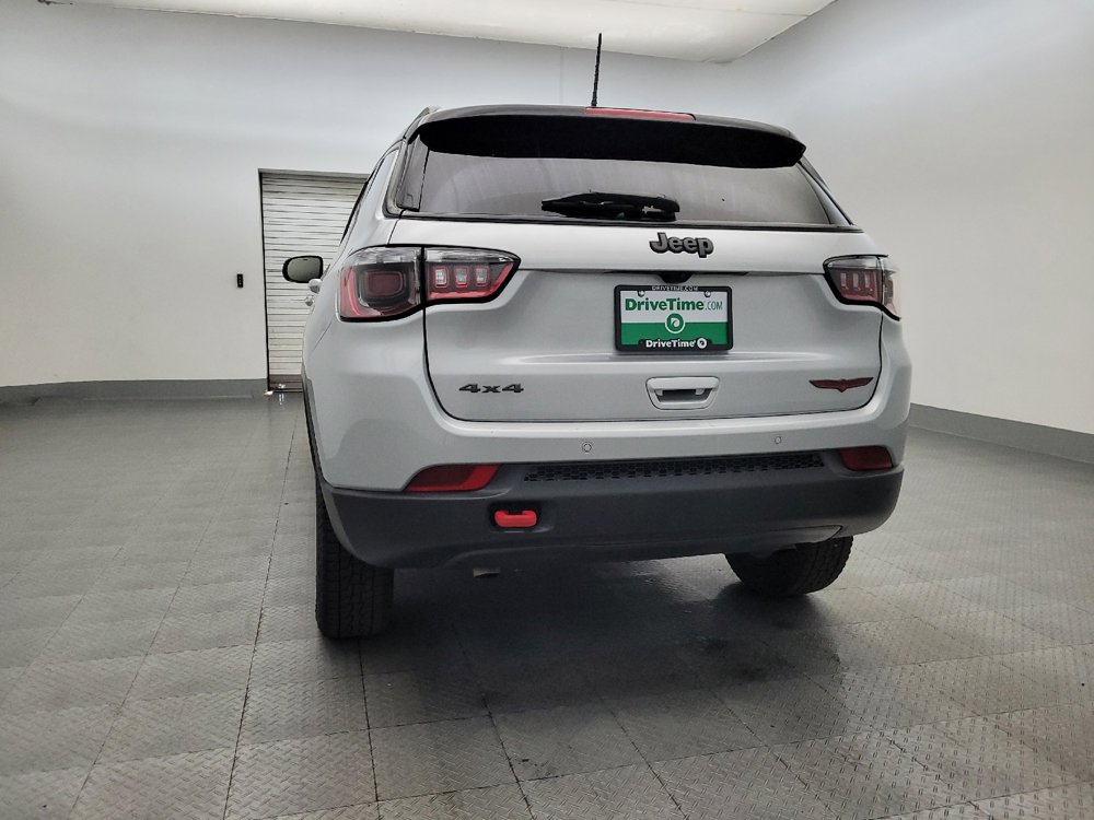 Used 2024 Jeep Compass Trailhawk image 6