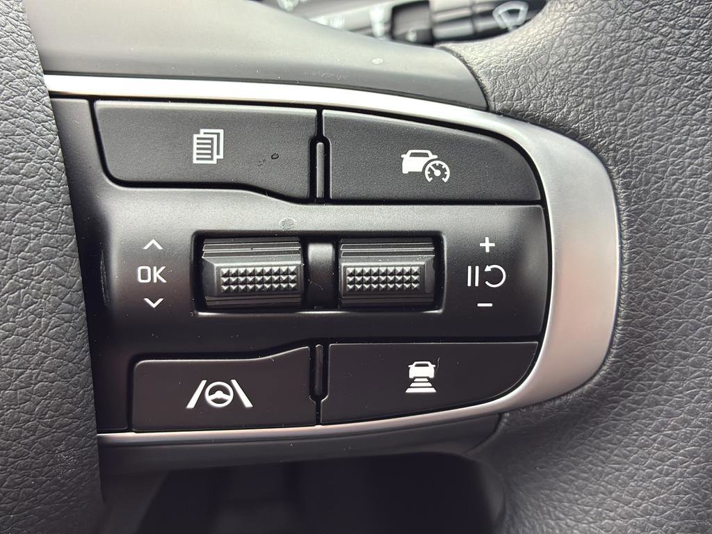 New 2026 Kia K5 LXS FWD image 37