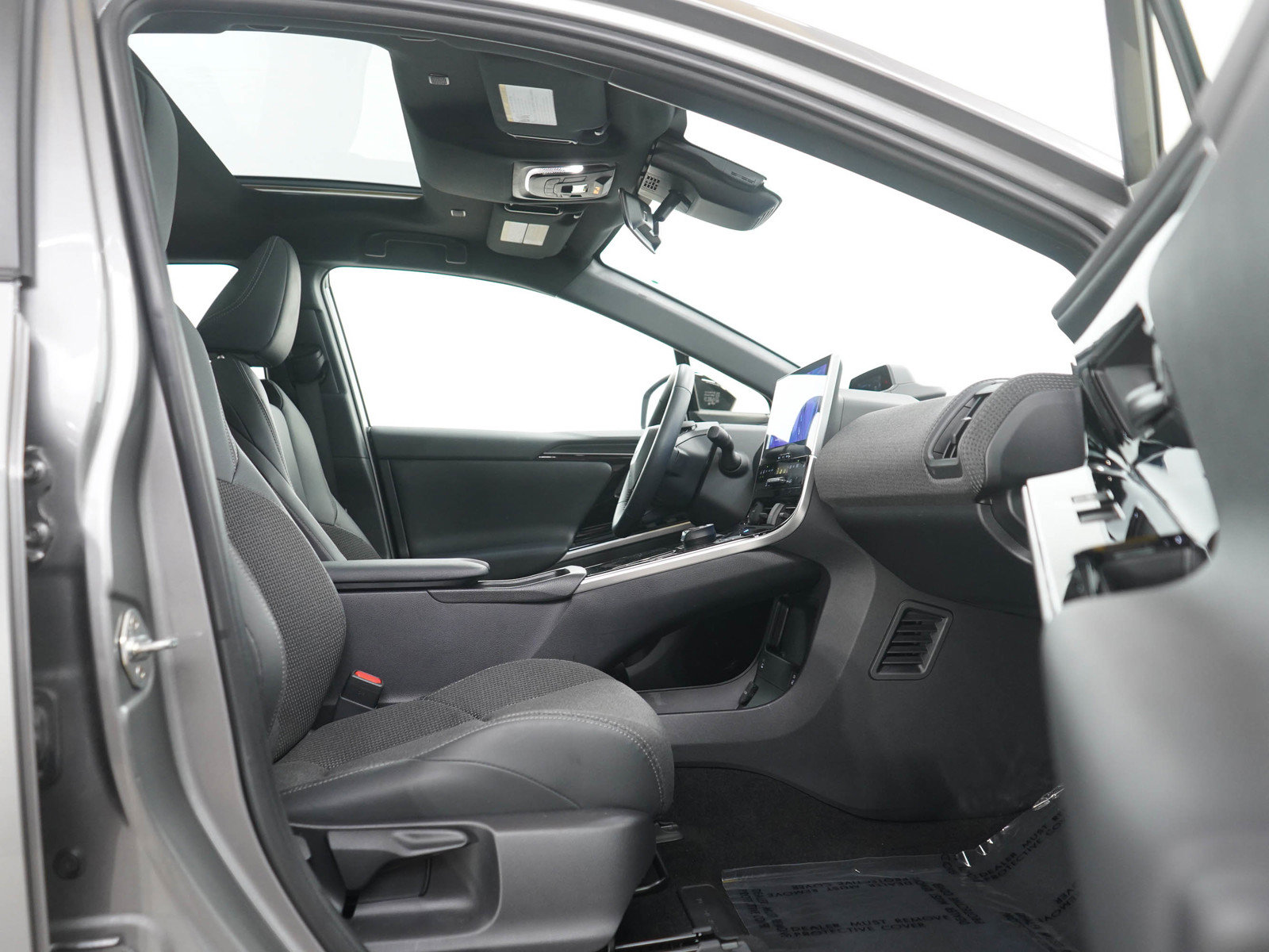 Used 2024 Toyota bZ4X AWD w/ Weather Package image 11