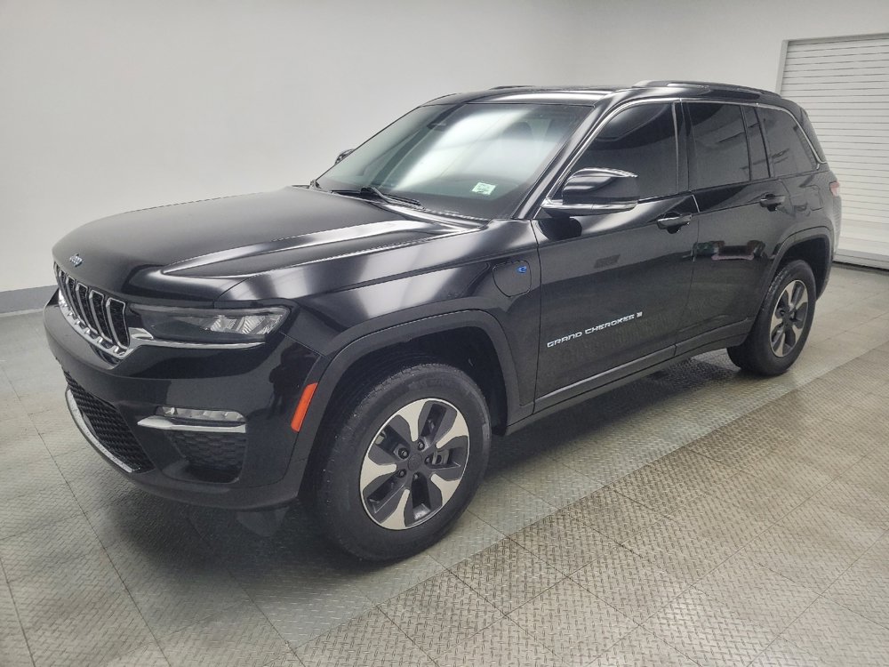Used 2022 Jeep Grand Cherokee Limited 4xe image 2