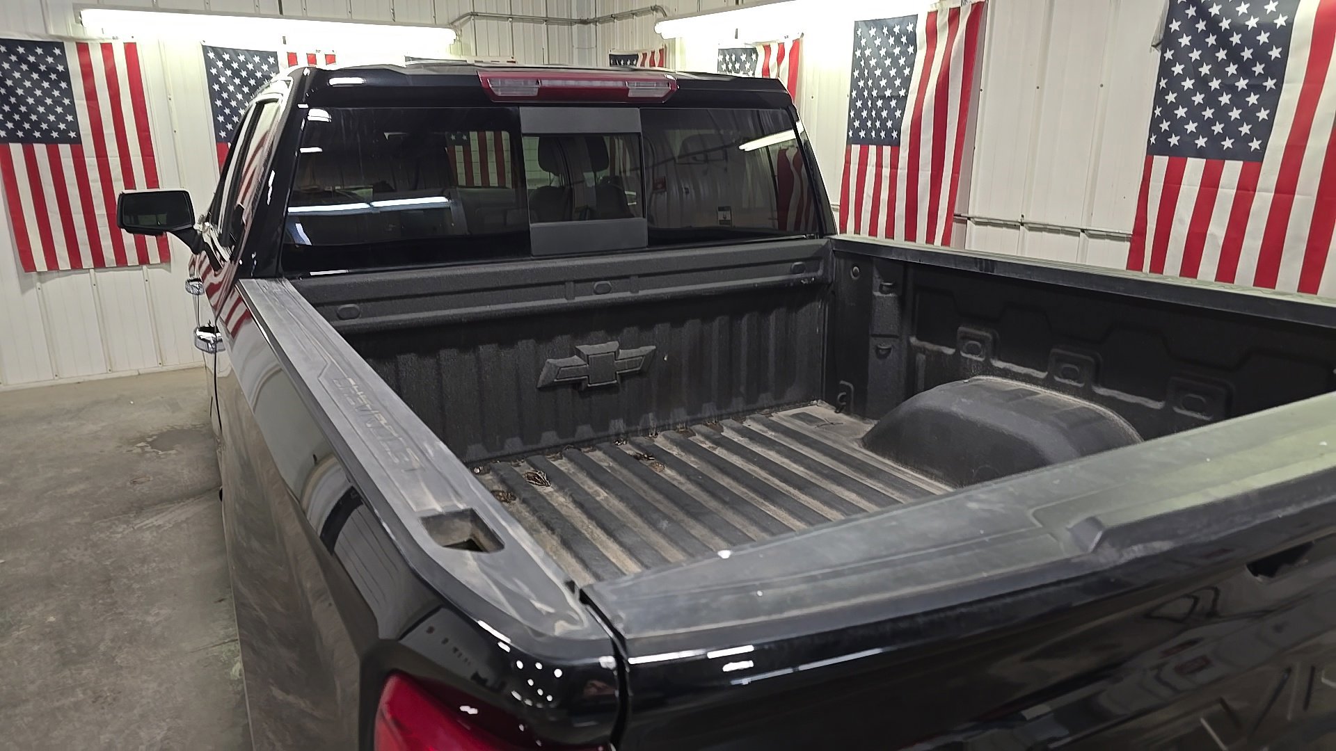 Used 2020 Chevrolet Silverado 1500 LTZ w/ LTZ Premium Package image 8