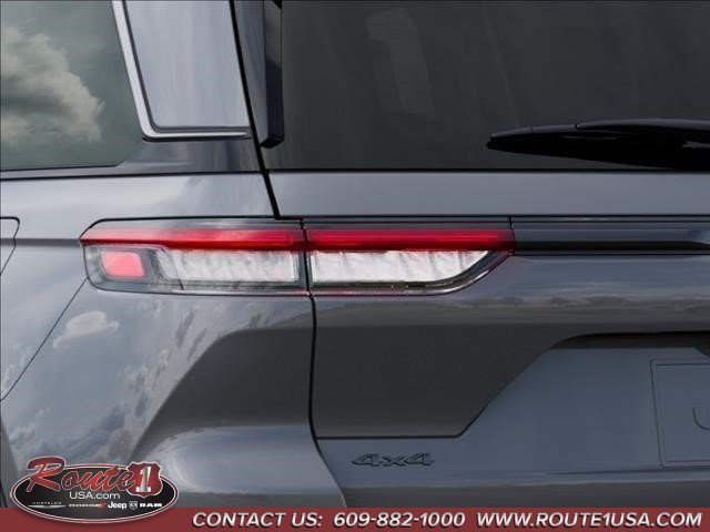 New 2027 Jeep Grand Cherokee Limited AWD/4WD image 10