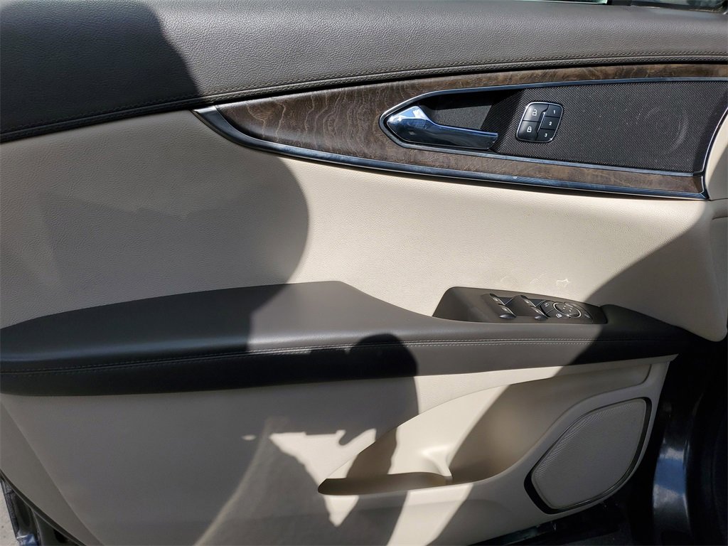 Used 2018 Lincoln MKX Reserve w/ Lincoln MKX Climate Package image 17