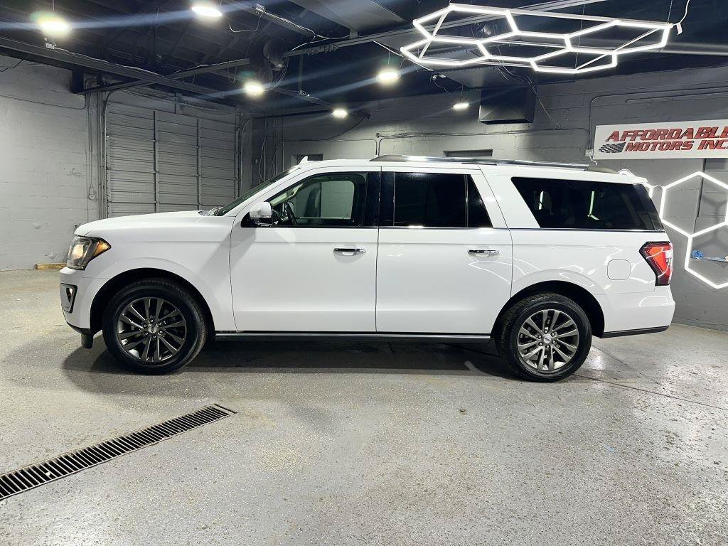 Used 2020 Ford Expedition Max Limited RWD image 3