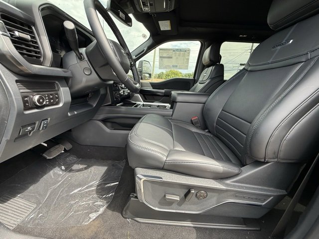 New 2026 Ford F350 4x4 Crew Cab Super Duty image 24
