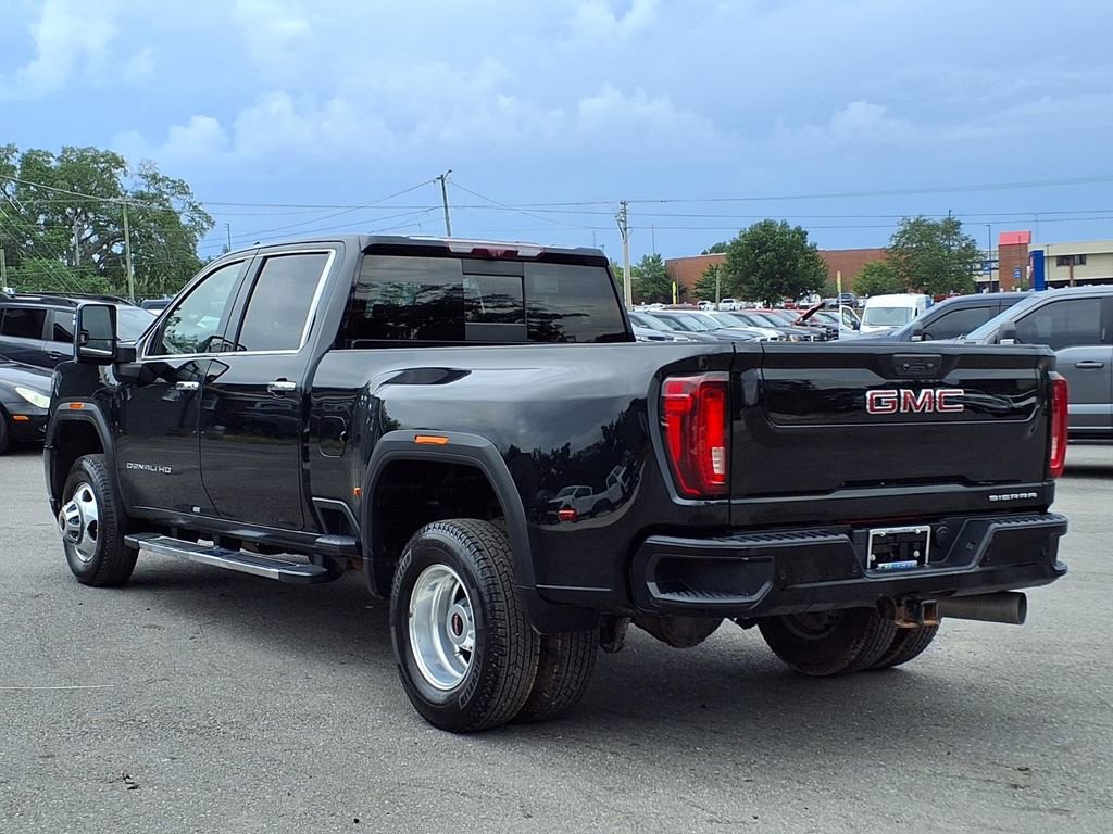 Used 2022 GMC Sierra 3500 Denali w/ Denali Ultimate Package AWD/4WD image 5